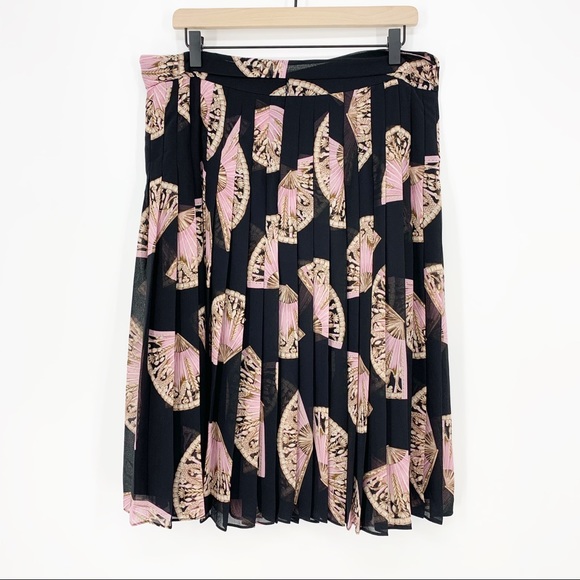 Ann Taylor Fan Floral Side Tie Pleated Skirt - Picture 3 of 7